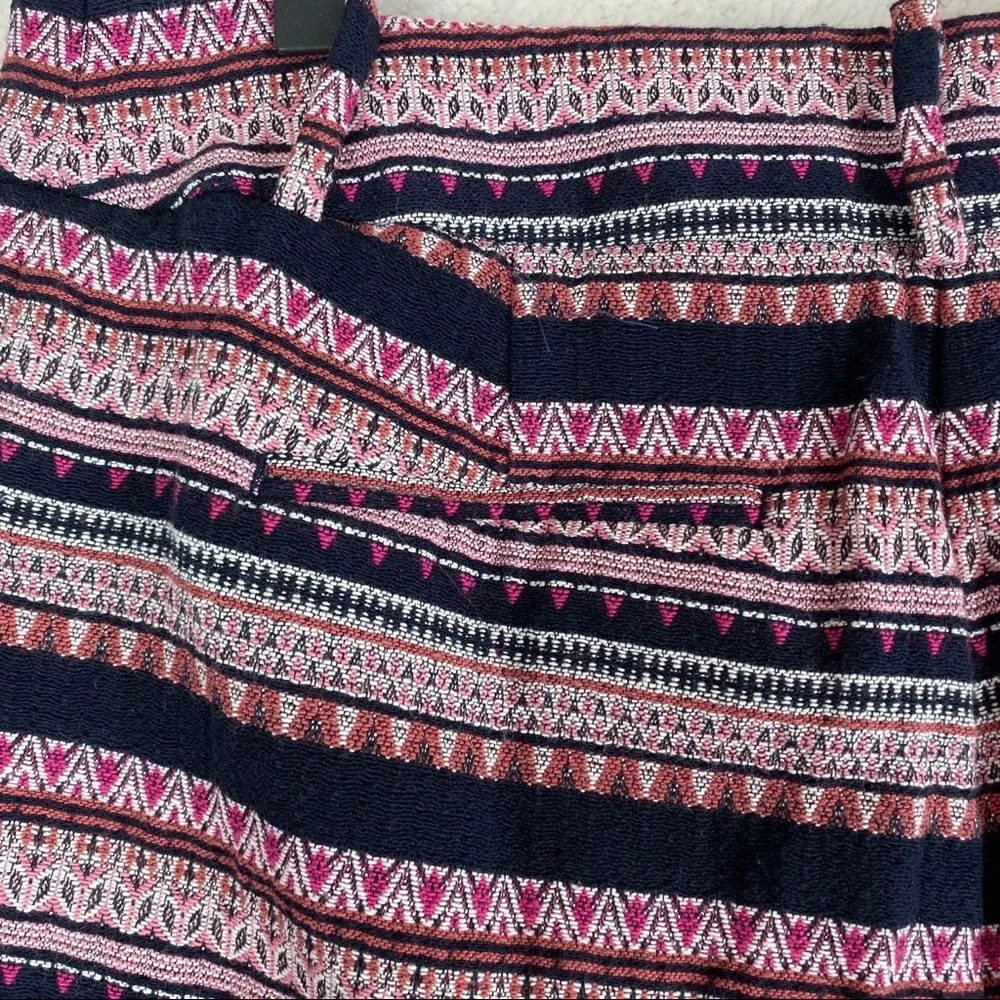 LOFT Riviera Style Stripe Short Shorts Size 6 Southwest Print